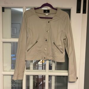 H&M cropped utility jacket size